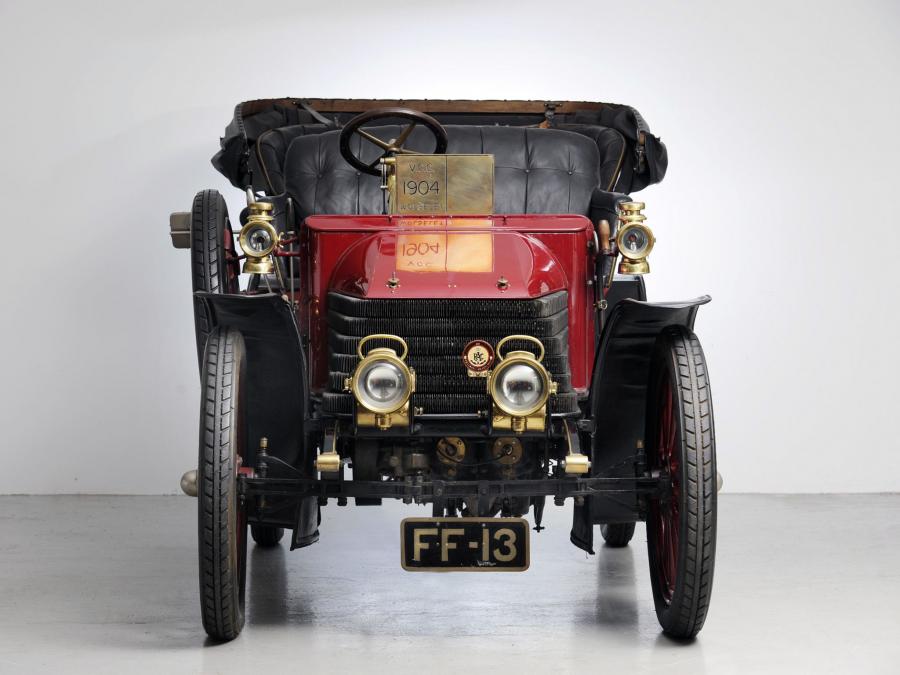  Wolseley 12 HP Rear-Entrance Tonneau 1904 года  (фото 4 из 6)
